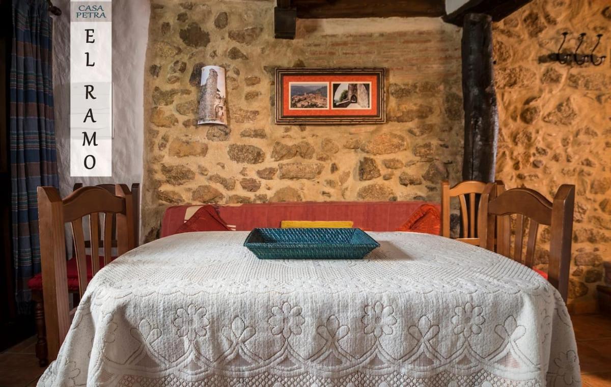 Casa Petra Appartement Miranda del Castañar Buitenkant foto